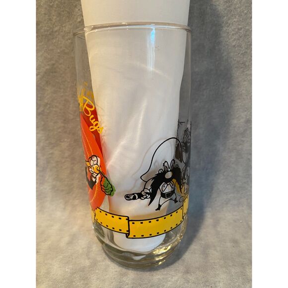 VTG Happy Birthday Bugs 50th Drinking Glass Tumber Looney Tunes 1990 Warner Bros - Picture 2 of 6
